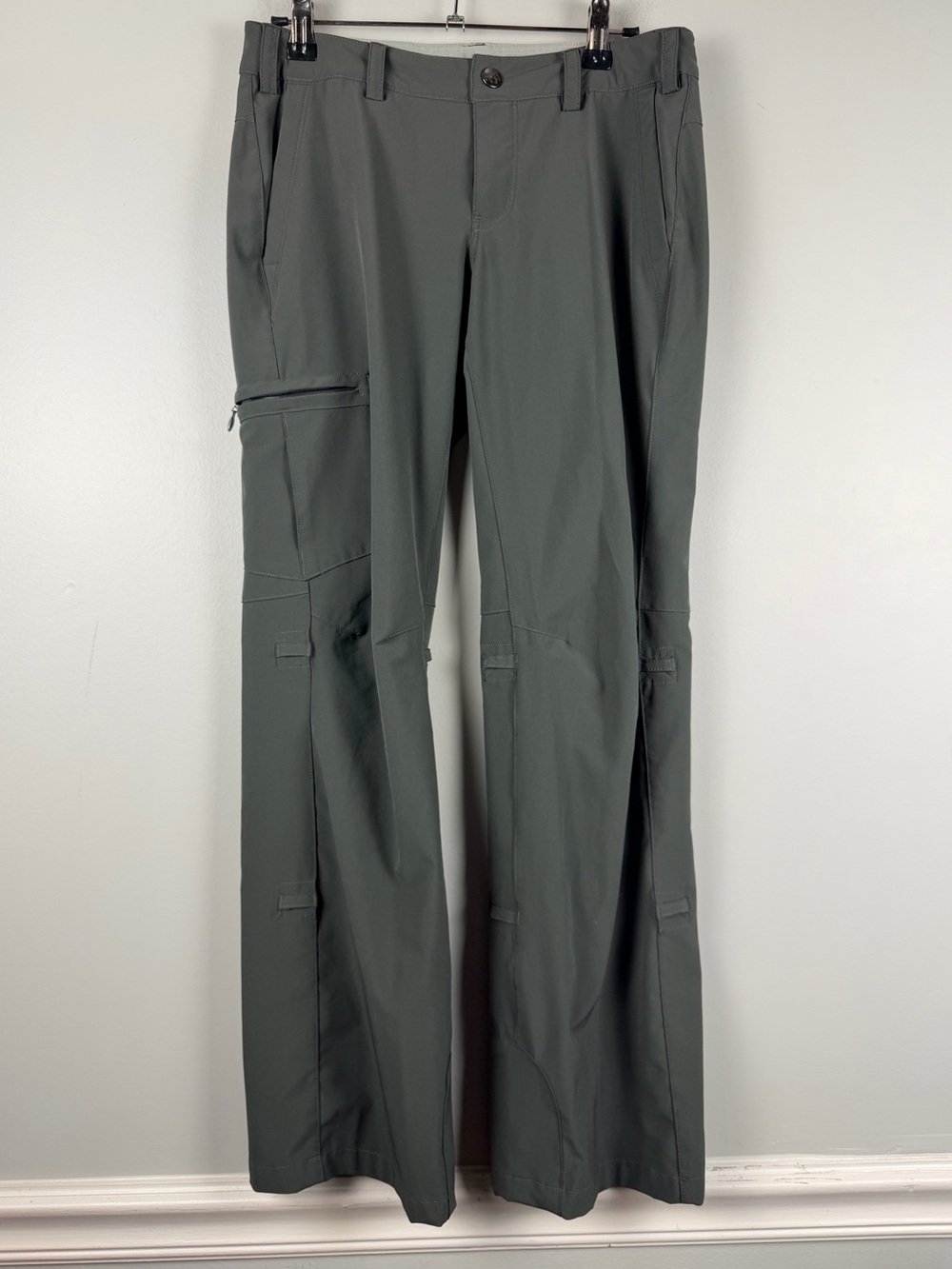 REI straight leg foldable grey hiking outdoor pants size 2 petite